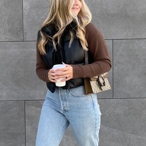 Cropped Zara vest